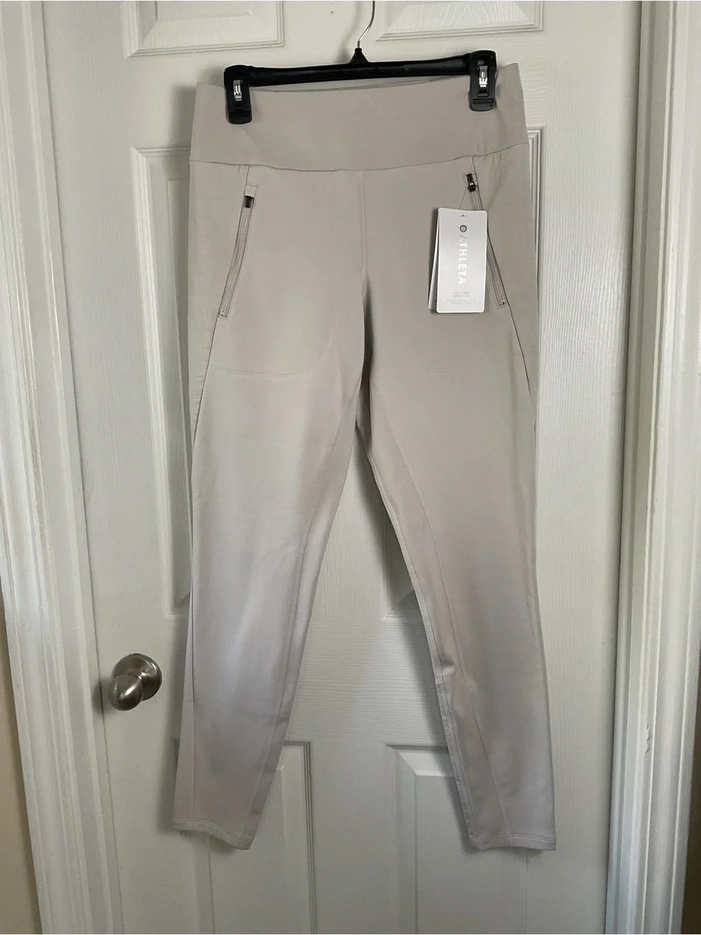 NWT Athleta Peak Hybrid Fleece Tight Leggings Size M Beige